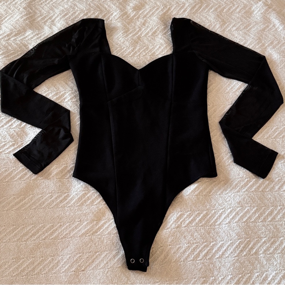 NWT Abercrombie Long-Sleeve Mesh Crepe Sweetheart Bodysuit in Black - Picture 15 of 15